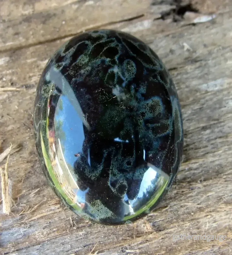 Cabochon Oval - Jet Picasso 25x18mm