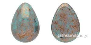 Cabochon Pear - Turquoise Luster Topaz/Pink 18x13mm