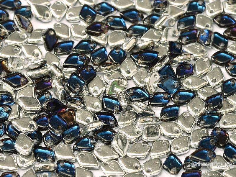 Dragon Scale Bead – Crystal Bermuda Blue, 5 gram