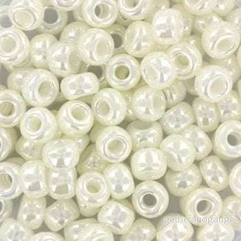 Miyuki Seed Beads - Ivory Pearl Ceylon 6/0, 10 gram