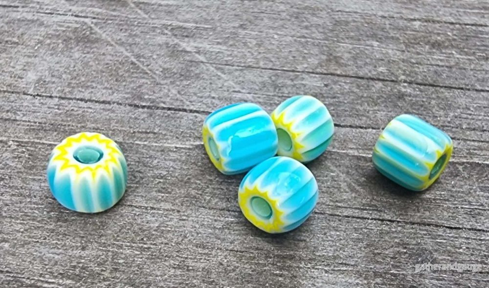 Glaspärlor Murano – Turkos/Gul tub 6mm, 5-pack