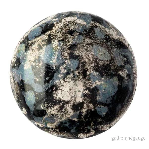 Cabochon par Puca® – Jet New Picasso 25 mm, 1 styck Cabochon par Puca® – Jet New Picasso 25 mm, 1 styck