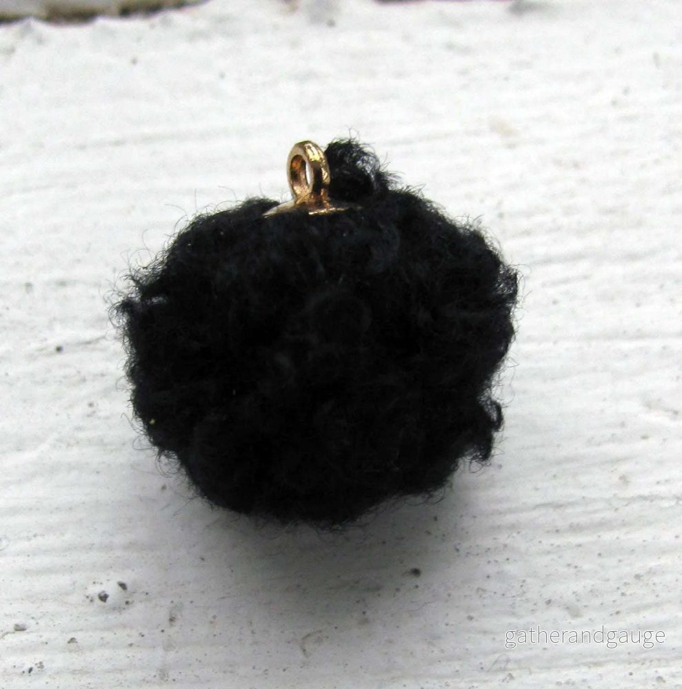 Hänge Boll - Garn Svart 15mm 1 styck