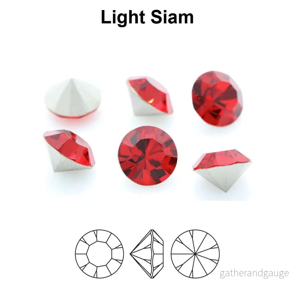 Preciosa MC Chaton Maxima SS39 – Light Siam 8mm 1 styck Preciosa MC Chaton Maxima SS39 – Light Siam 8mm 1 styck