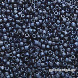 Matubo 10/0 Cylinder - Metallic Suede Blue 5 gram - Bild 2
