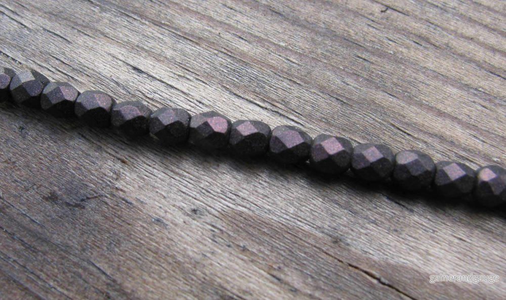 Tjeckiska Firepolish - Polychrome Purple Bronze 4 mm, 1 sträng - Bild 3