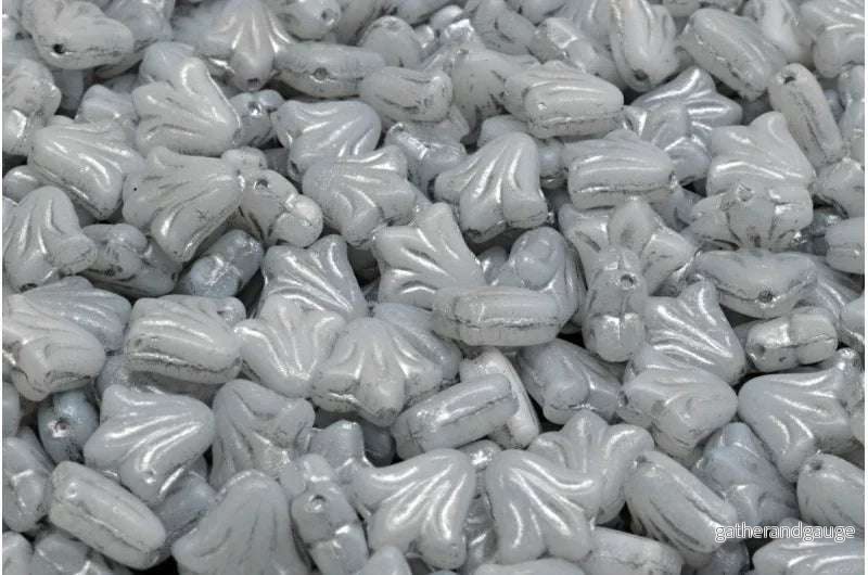 Lily Flower Bead - Light Grey / Silver 9mm, 20-pack