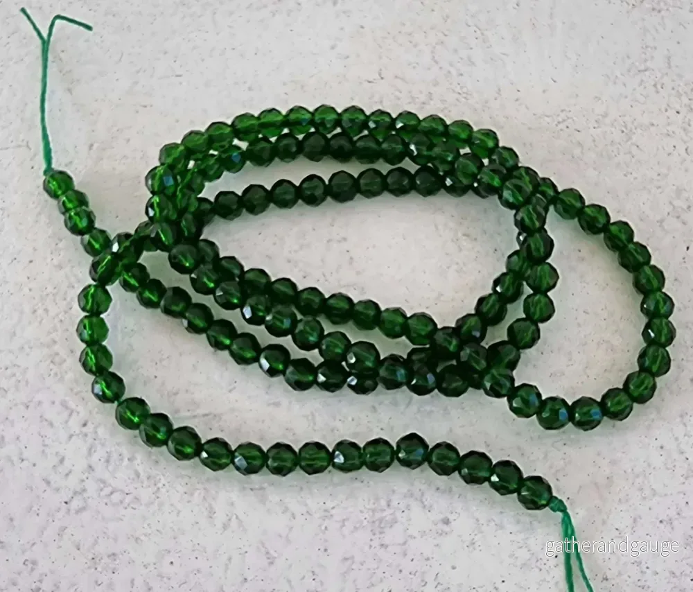 Glaspärlor Facetterade - Runda Emerald 3mm 1 sträng