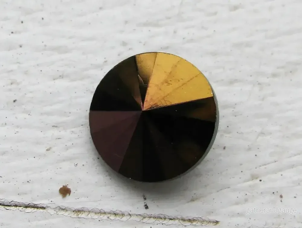 Matubo Rivoli – Jet Brown Flare 12mm, 1 styck Matubo Rivoli – Jet Brown Flare 12mm, 1 styck