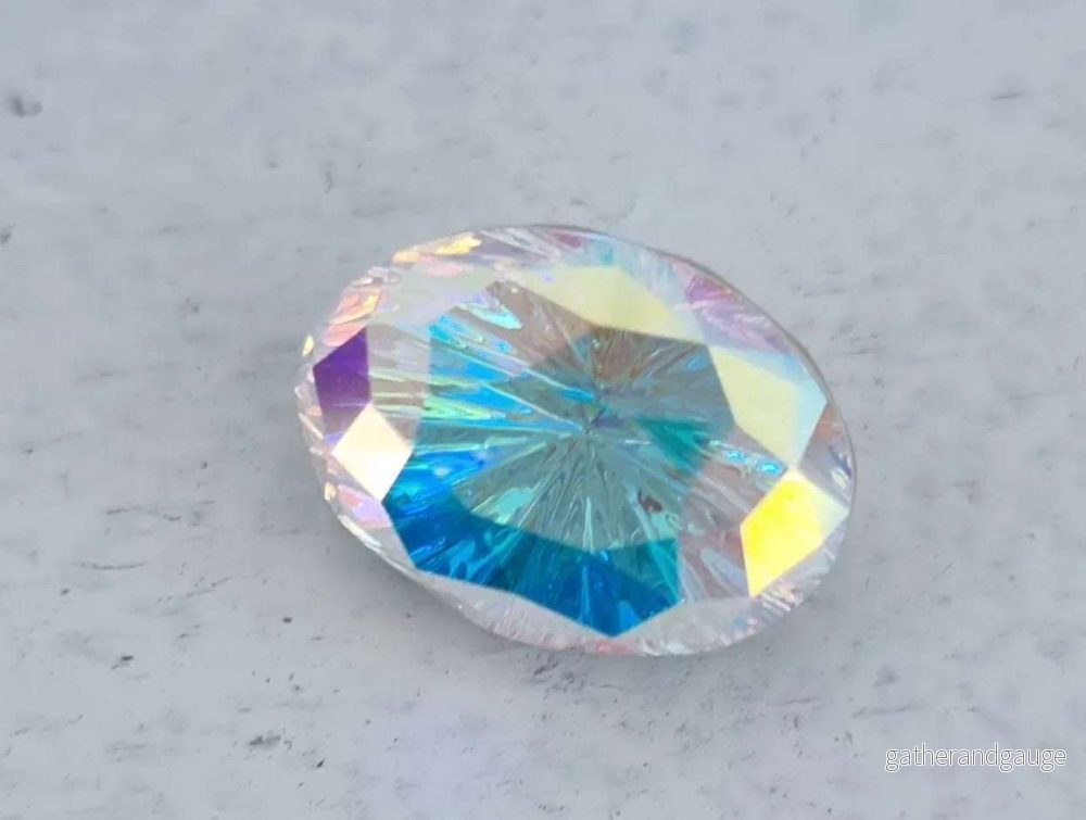 Swarovski Crystals Mystic Oval Fancy Stone – Crystal AB 18x13mm, 1 styck Swarovski Crystals Mystic Oval Fancy Stone – Crystal AB 18x13mm, 1 styck