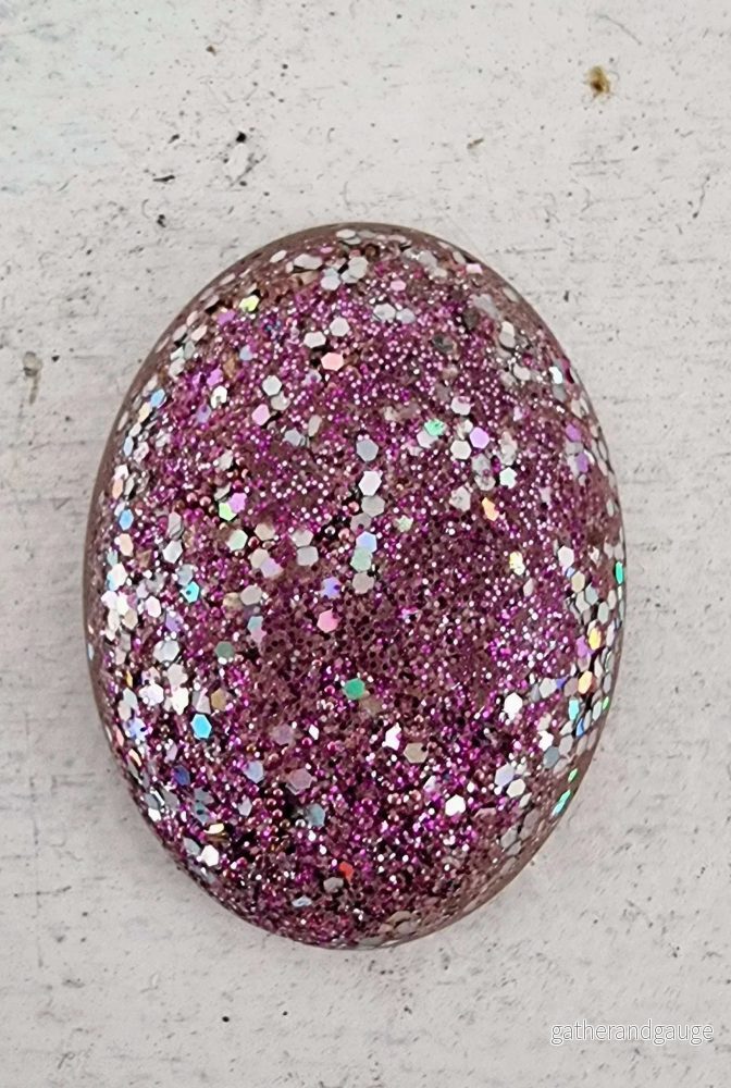 Cabochon Smyckesbetong - Oval Lila/Silver 40x30mm 1 styck