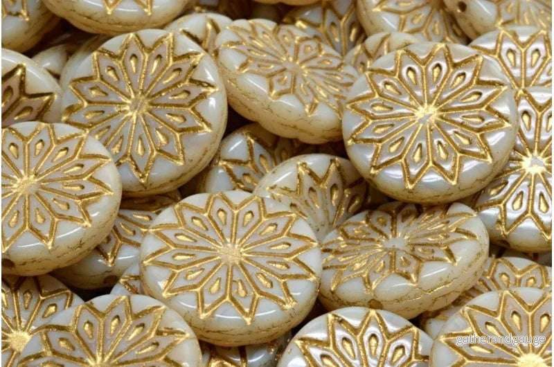 Origami Flower Bead – Light Caramel with gold 18mm, 6-pack Origami Flower Bead – Light Caramel with gold 18mm, 6-pack