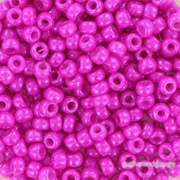Miyuki Seed Beads – Opaque Dyed Magenta 8/0, 10 gram