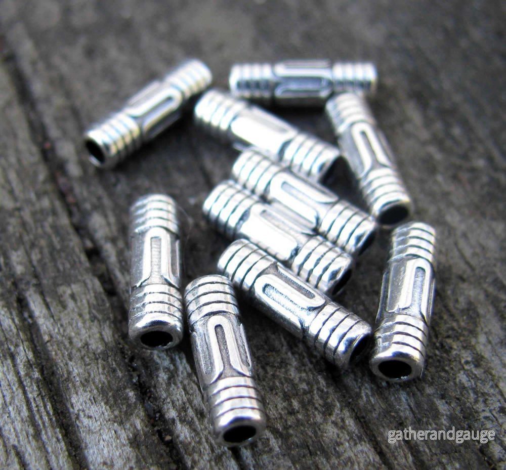 Mellandel Silverfärgad - Rör med ränder 9x3mm, 10-pack - Bild 2