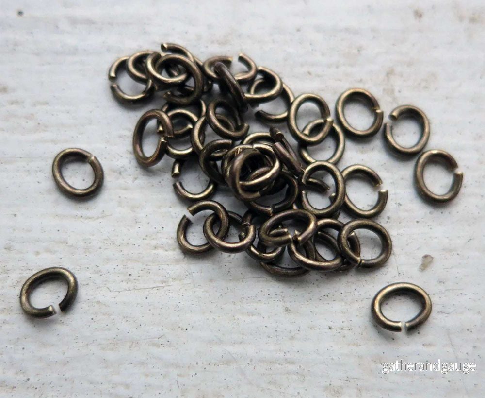 Bindringar Bronsfärgade - Ovala 3,5x4,5mm, 50-pack