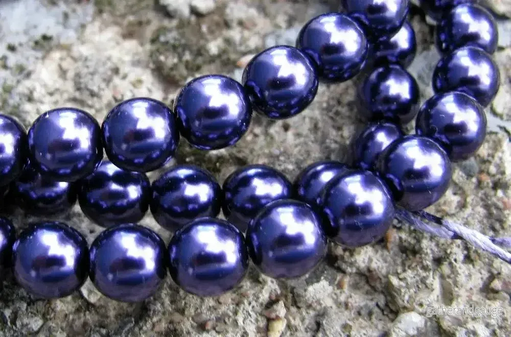 Tjeckiska vaxade glaspärlor - Purple 8mm, 1 sträng - Bild 2