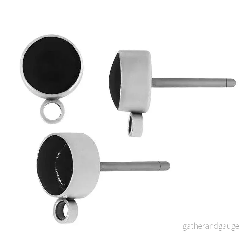 Örstickare Silverpläterad – Rund med svart mitt, 2-pack Örstickare Silverpläterad – Rund med svart mitt, 2-pack