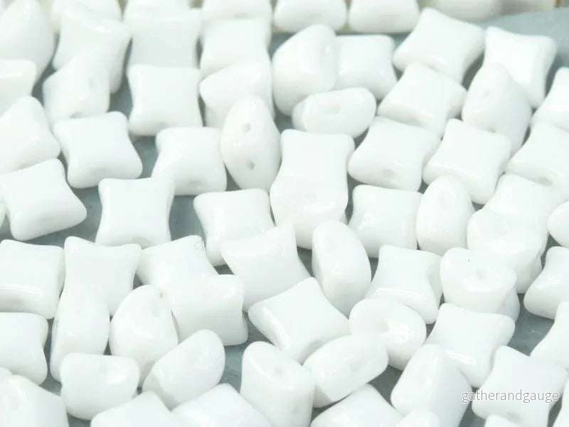 Wibeduo® - Chalk White 8x8mm, 15-pack