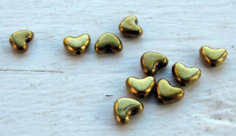Mellandel Bronsfärgad - Litet Hjärta 6mm 10-pack - Bild 2