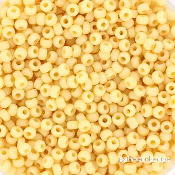 Miyuki Seed Beads – Opaque Pear 11/0,10 gram Miyuki Seed Beads – Opaque Pear 11/0,10 gram