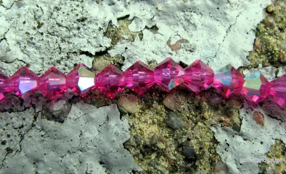 Tjeckiska MC Bicone - Fuchsia AB 4 mm, 1 sträng