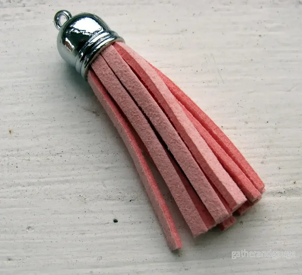 Hänge tassel - Moccaimitation Rosa 36mm 1 pack - Bild 2