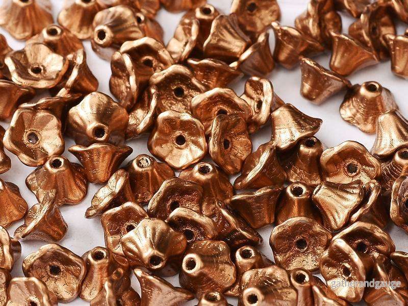 Flower Cup Beads – Camel Gold 7×5 mm, 20-pack