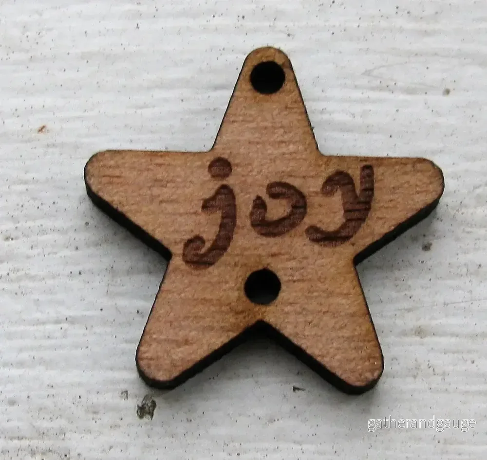 Connector Trä – Stjärna ”joy” 25mm 1 styck