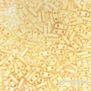 Miyuki Quarter Tila - Matte Opaque Cream 5x1,2mm - 5 gram