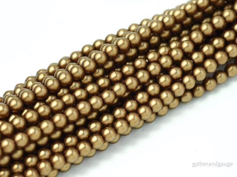 Tjeckiska Vaxade Glaspärlor – Matted Antique Gold Satin 3mm, 1 sträng Tjeckiska Vaxade Glaspärlor – Matted Antique Gold Satin 3mm, 1 sträng