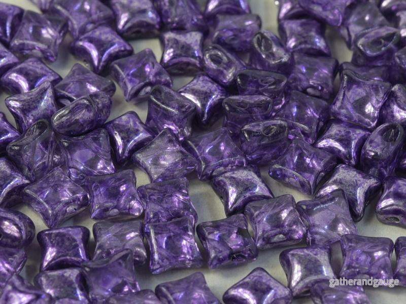 Wibeduo® – Crystal Violet Metallic Ice 8x8mm, 15-pack Wibeduo® – Crystal Violet Metallic Ice 8x8mm, 15-pack