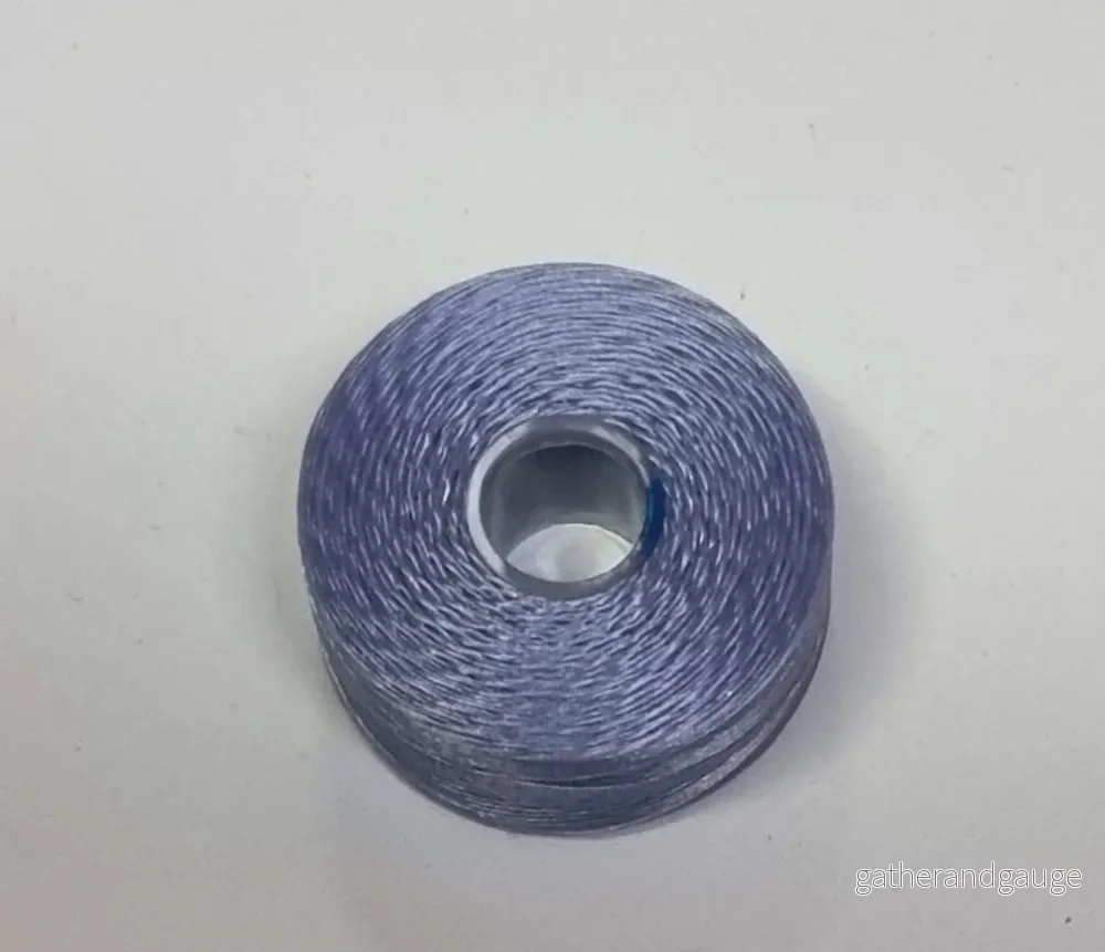 S-lon Bead thread – Capri Blue, Strl AA, 1 Rulle S-lon Bead thread – Capri Blue, Strl AA, 1 Rulle