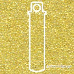 Miyuki Seed Beads - Lined Pale Yellow 15/0, 8,2 gram