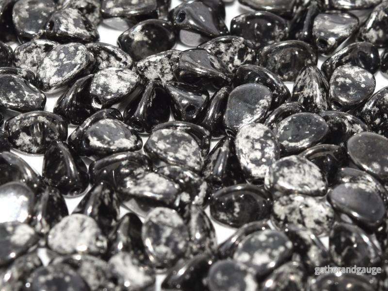 Pinch Bead - Jet Antique Chrome 5mm, 10 gram