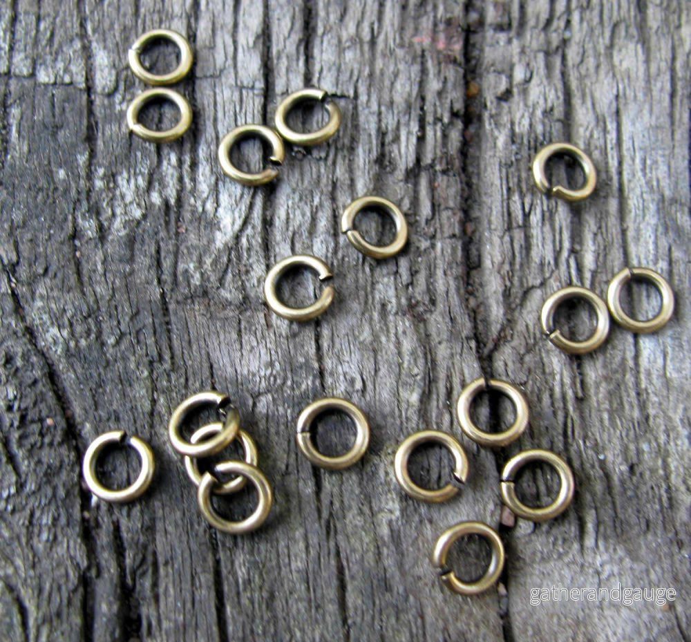 Bindringar Bronsfärgade - 5x1mm, 50-pack