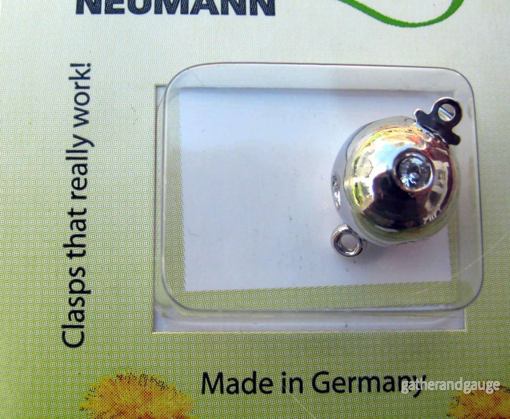 Claspgarten instickslås - Rund med strassten, silverfärgad 11mm 1 styck - Bild 3