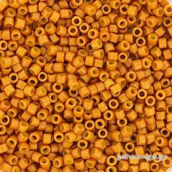 Miyuki Delica – Opaque Dyed Pumpkin 11/0, 5 gram