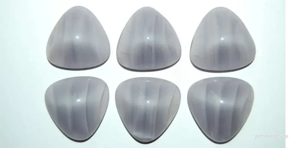Cabochon Triangel – Lila Randig 22mm Cabochon Triangel – Lila Randig 22mm