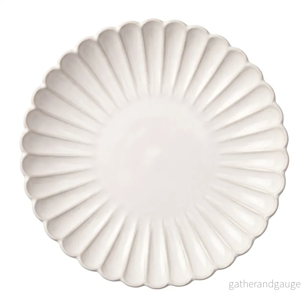 Räfflad middagstallrik – 24,5 cm