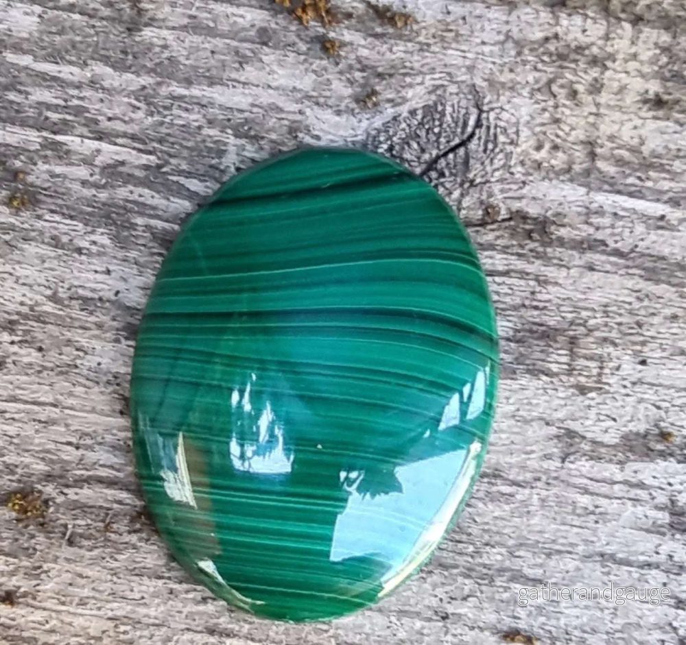 Cabochon Malachite - Oval Grön 40x30mm 1 styck