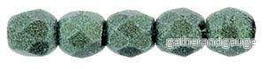 Tjeckiska Firepolish – Metallic Suede Green 2,5mm, 50-pack Tjeckiska Firepolish – Metallic Suede Green 2,5mm, 50-pack
