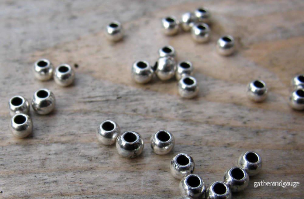 Mellandel Silverfärgad - Rund 3 mm, 20-pack - Bild 2