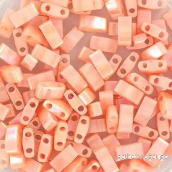 Miyuki Half Tila – Semi-Matte Opaque Salmon 5×2,5mm, 5gram Miyuki Half Tila – Semi-Matte Opaque Salmon 5×2,5mm, 5gram