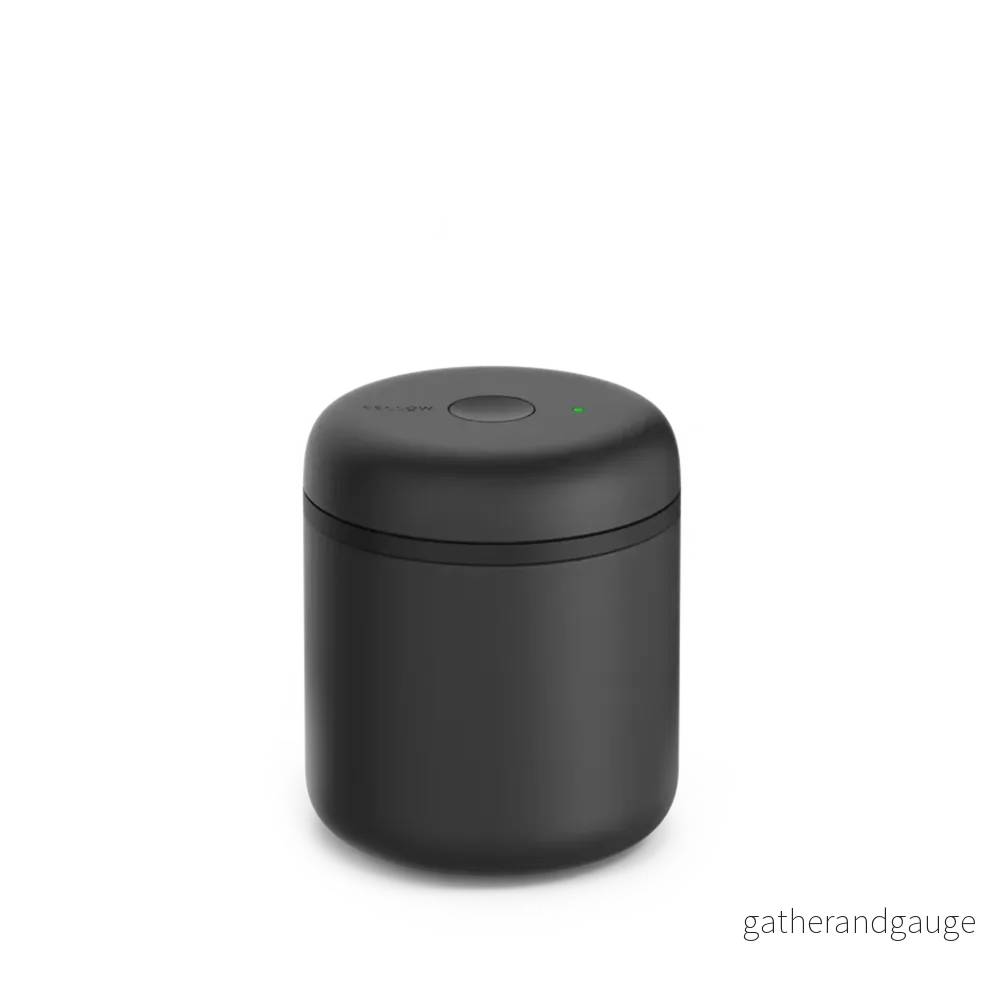 Atmos Vacuum Canister Electric 0.7L – Black – Fellow