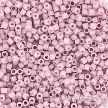 Miyuki Delica – Opaque Matte Dusty Orchid 11/0, 5 gram