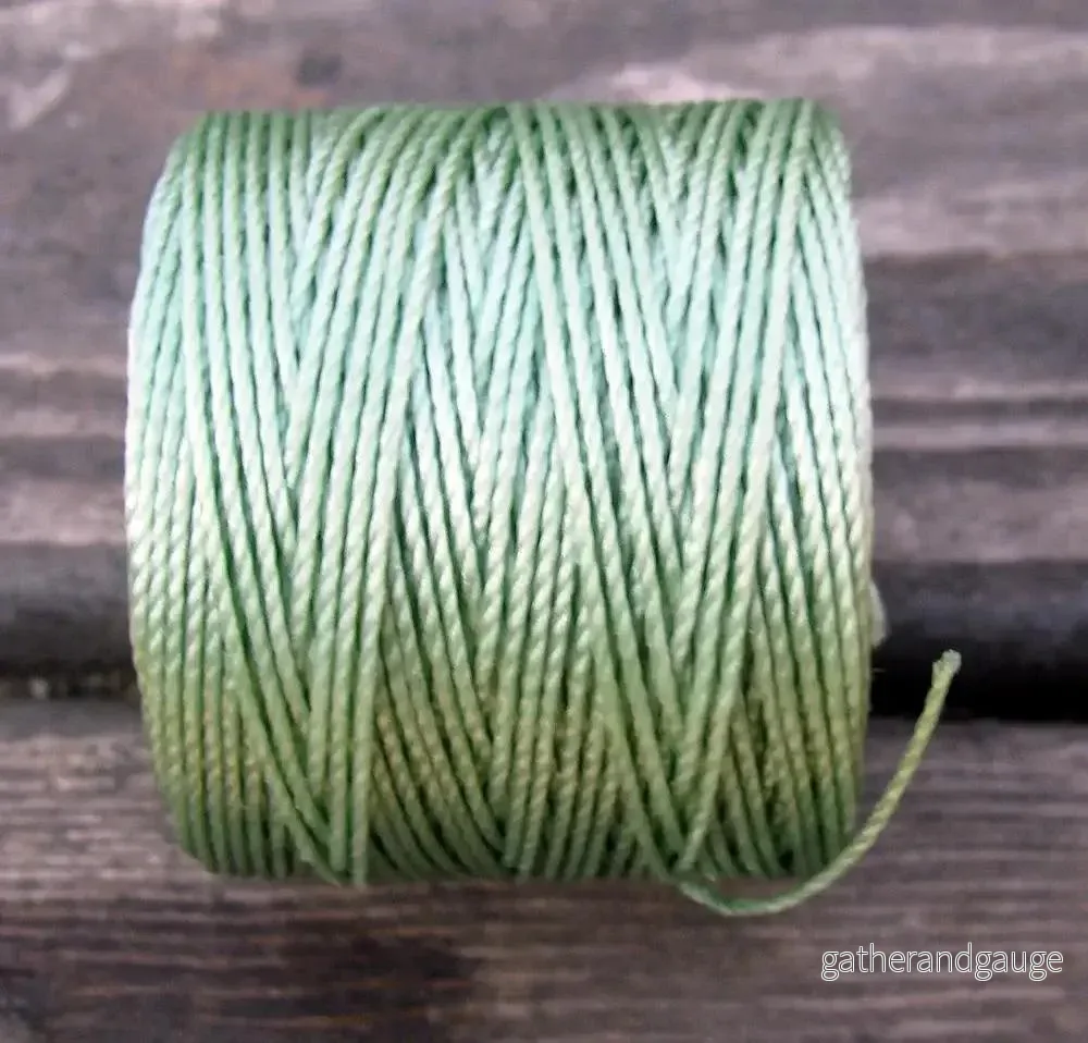 S- Lon bead cord - Mint, 1 rulle - Bild 2