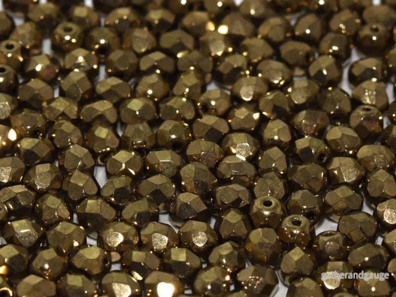 Tjeckiska Firepolish - Jet Gold 4 mm, 50-pack