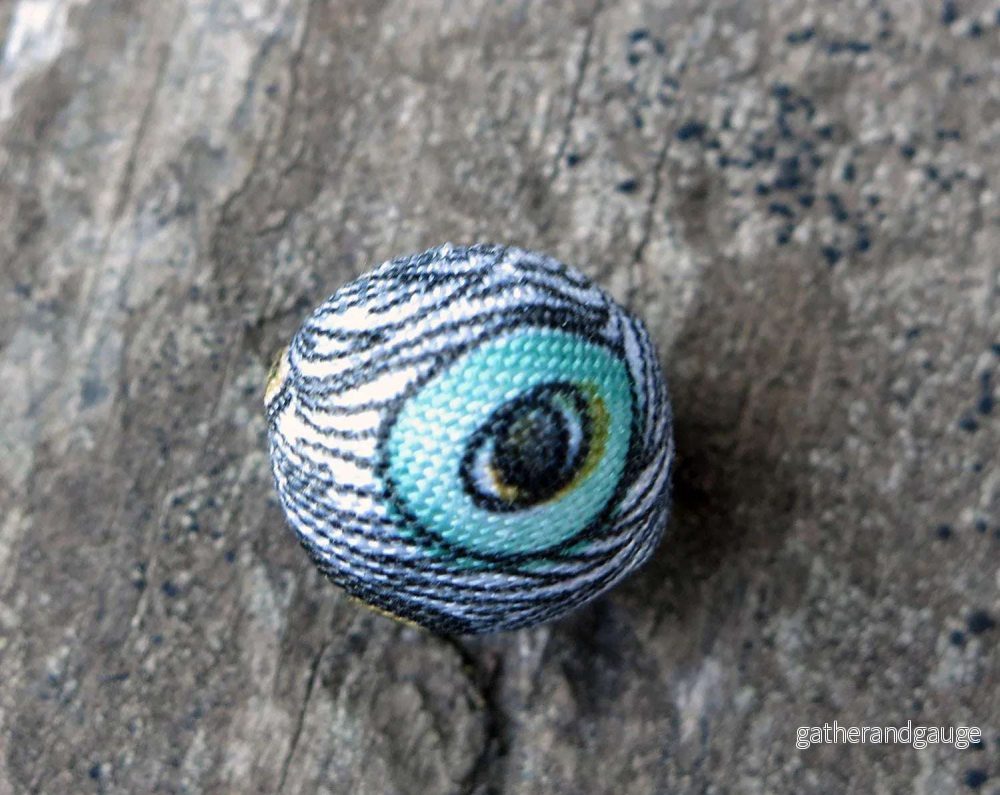 Hänge boll - Påfågel Svart 15mm 1 styck - Bild 2