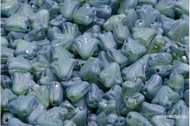 Lily Flower Bead - Matte Blue Green 9mm, 20-pack