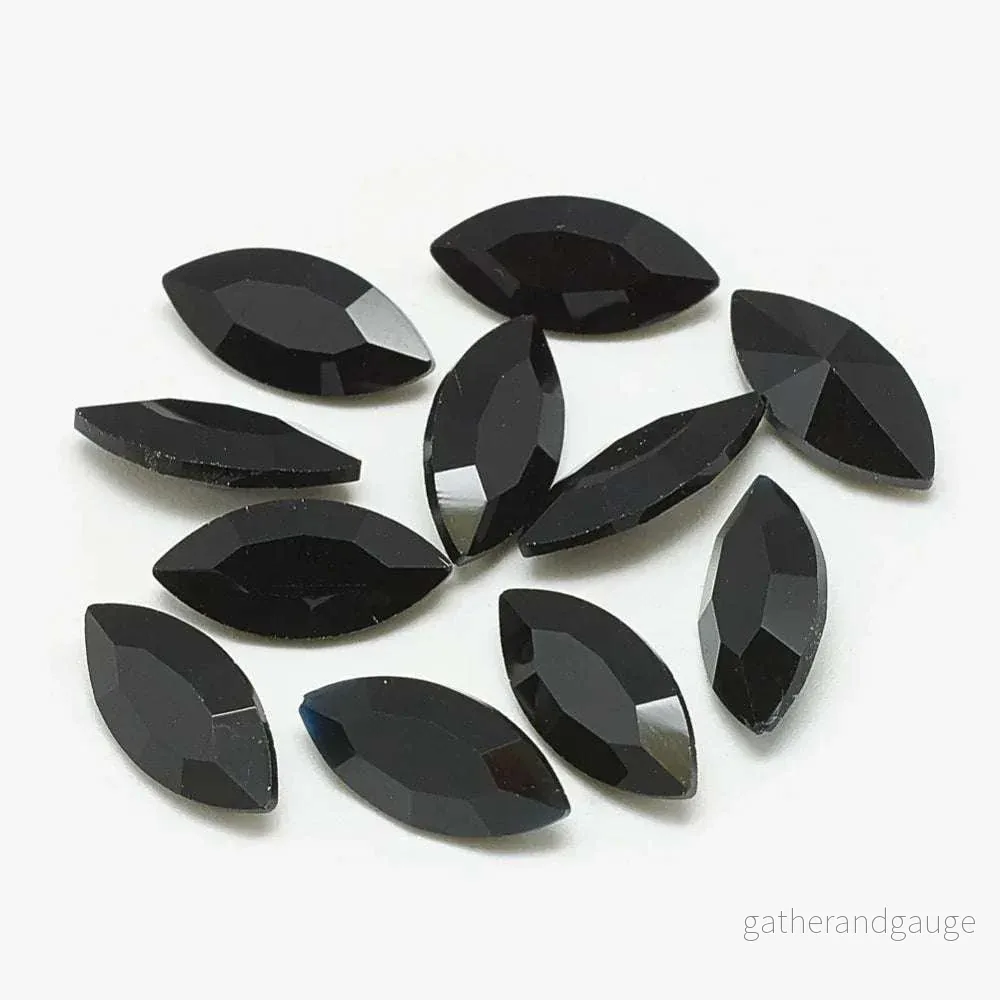 Kinesisk Strass - Navette Black 10x5mm 1styck - Bild 2